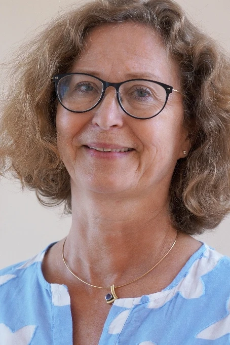 Dr. Simone Schlüter, Leitende Oberärztin Dr. Simone Schlüter, Leitende Oberärztin