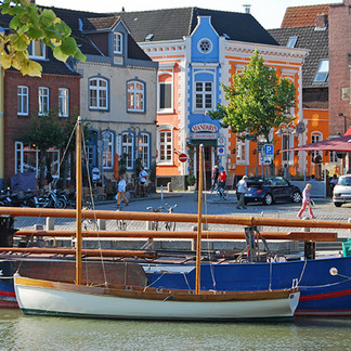 Mehr über Husum erfahren? Hier klicken?